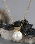 Shape Pearl Necklace